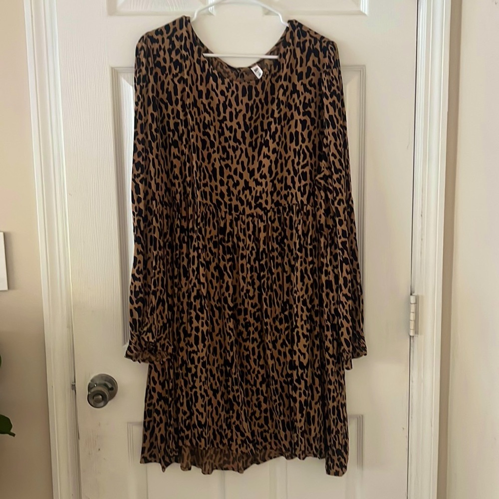 Womens 2XL cheetah print maxi dress
